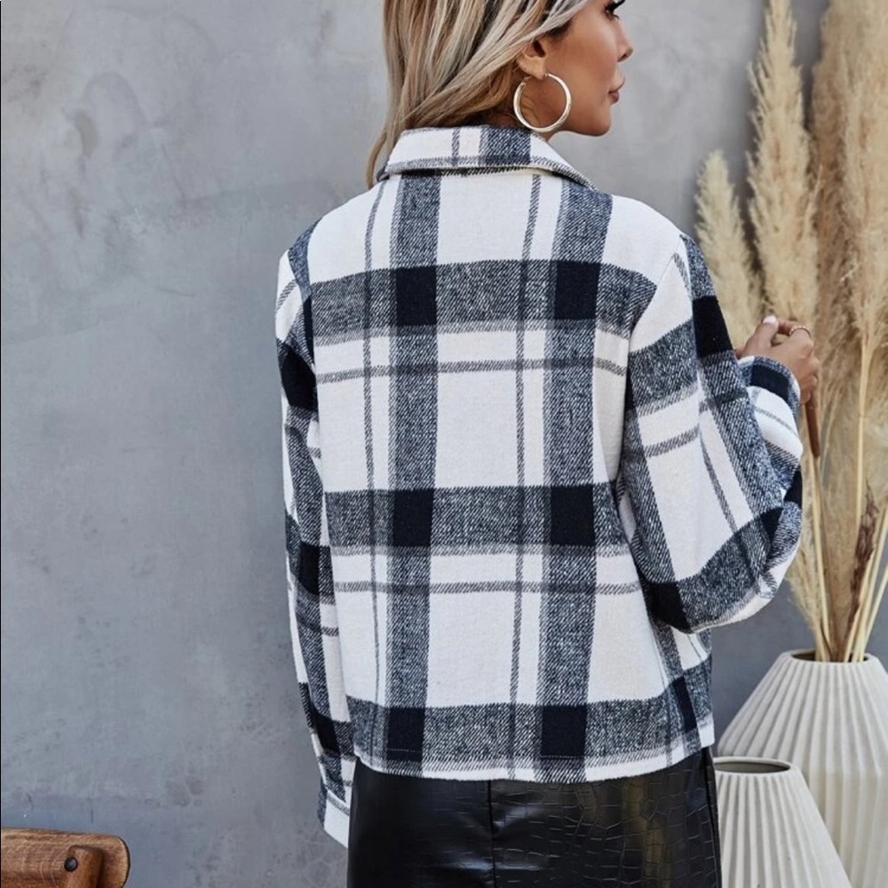 Plaid flap pocket jacket - Picture 2 of 6